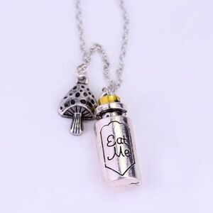 🩷 New Alice in Wonderland Theme Eat Me Bottle with Mushroom Charm Necklace